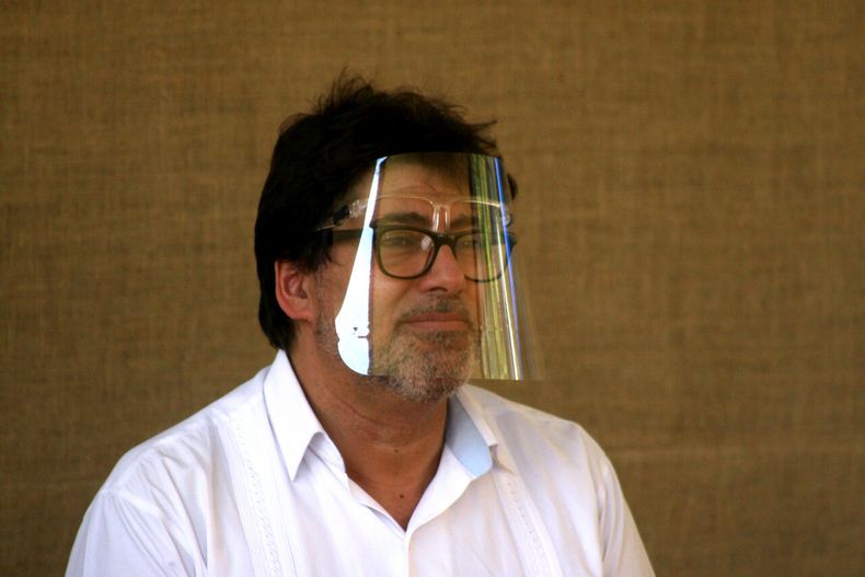 A_UNO_1237868.jpg