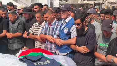 Académicos de la Facultad de Comunicación U. de Chile protestan ante genocidio y atentado a la prensa de Israel