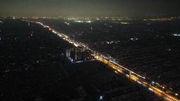 Revisa todas las comunas y los mapas de los sectores. Foto: Agencia Uno Revisa todas las comunas y los mapas de los sectores. Foto: Agencia Uno