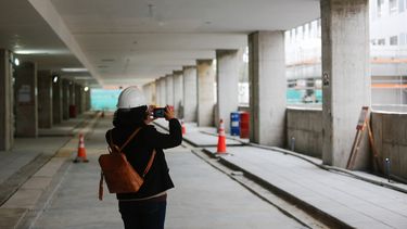Sigue la desigualdad según la OCDE: Chilenas tienen mejor educación, pero peor acceso al trabajo
