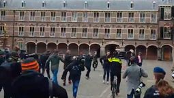 Gobierno de Holanda dimite tras el escándalo sobre ayudas sociales