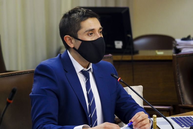 A_UNO_1179543 scaled 1.jpg