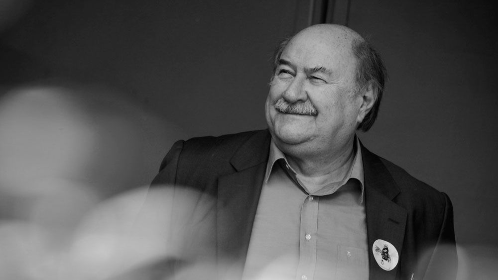 “Gracias maestro por la vida vivida”: Pesar por muerte del destacado escritor Antonio Skármeta