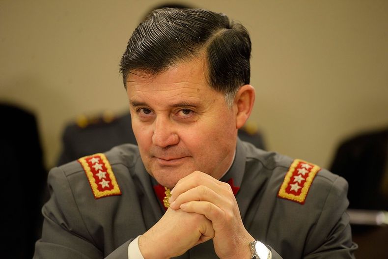 A_UNO_1107325.jpg