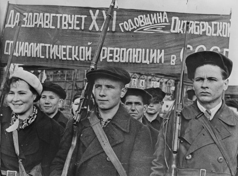 russian revolution.jpg