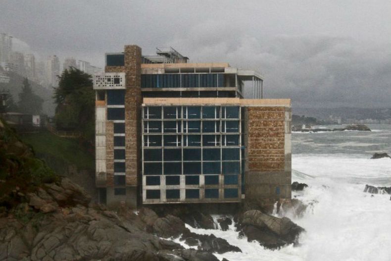hotel punta.jpg