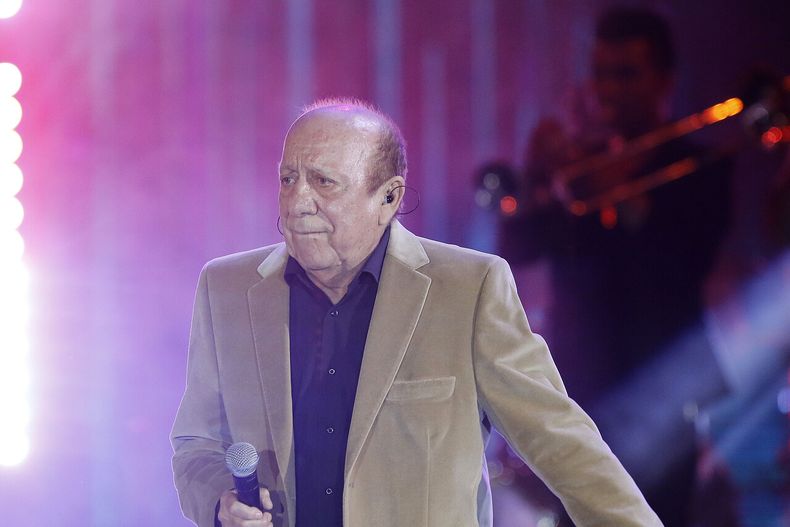 A_UNO_1018451.jpg