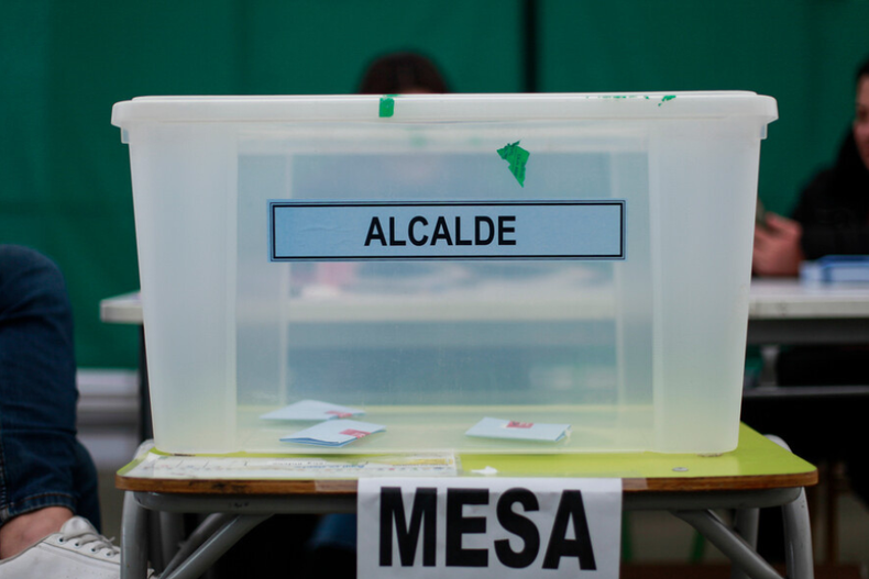 tienes claro tu voto alta preferencia por candidatas a alcaldia mujeres e independientes.png