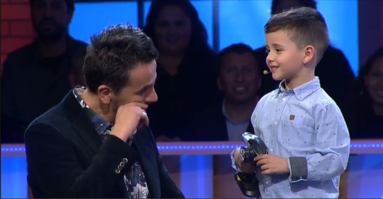 sergio lagos llorando.png