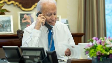 Biden cumple un año en la Casa Blanca inmerso en varias crisis