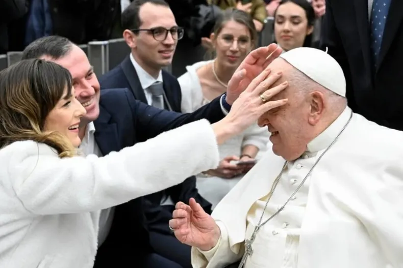 12809 papafcoaudiencia.webp