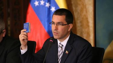 Canciller venezolano acusa que Piñera busca hacerse notar para que EE.UU. le reconozca su rol de subordinado