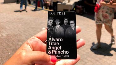 Metro lanza “Tarjeta Bip!” en homenaje a Los Tres: Las estaciones donde puedes adquirirla