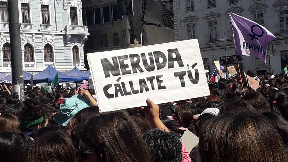 CARTA| AUCH!: Desde Mistral sin Premio Nacional, la deuda histórica con las poetas chilenas