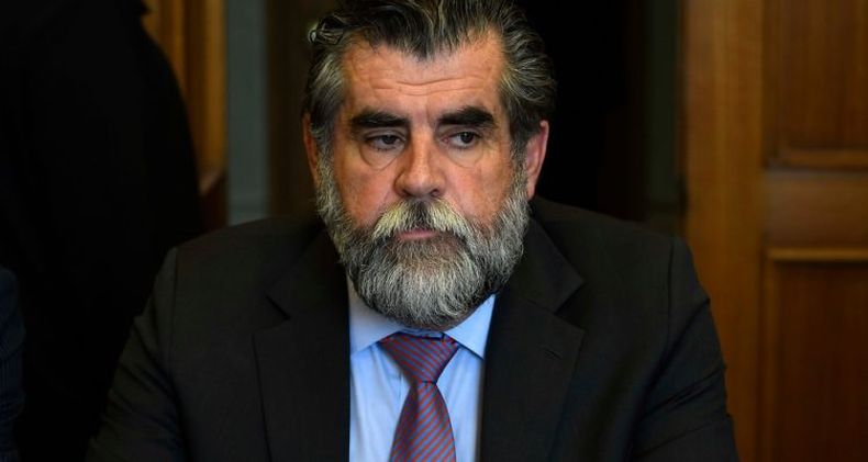 a_uno_998680 750x400 1.jpg