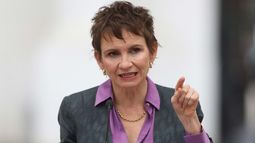 Ministra Tohá asegura que Chile Vamos está indeciso y temeroso de apostar por acuerdos