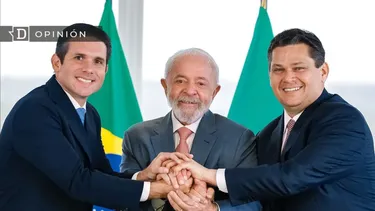 El Desconcierto | 11616 foto de lula junto a hugo motta y al presidente del senado.webp