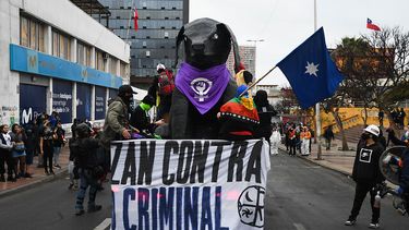 Lo Barnechea anuncia creación de cuadrillas para borrar murales del “Perro Matapacos”
