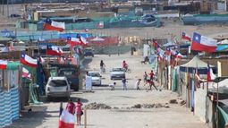 Lo Espejo, La Pintana, Calama y Alto Hospicio lideran comunas con mayor nivel de hacinamiento de hogares en Chile