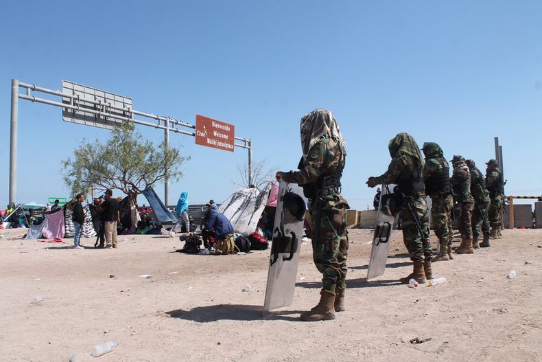 gobernador de arica acuso a peru de impedir a migrantes acceder a ventanilla de control.jpg