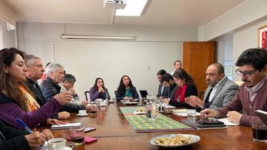 Tras cita con Mineduc magisterio aclara que sólo respuesta concreta detendrá movilización
