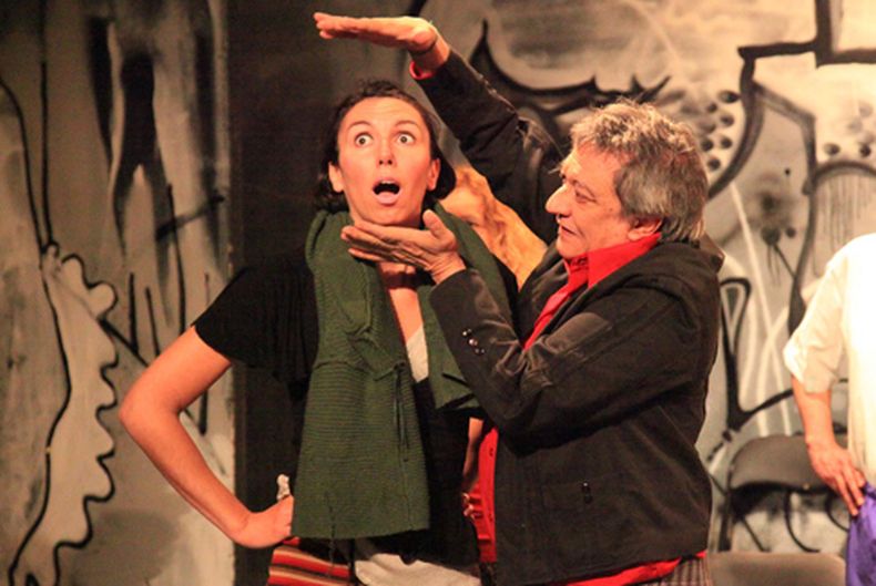 Oscar Castro y Teatro El Aleph 2.jpg