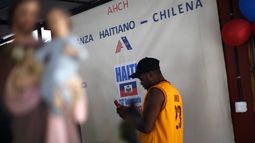 Vocero de organizaciones haitianas rechaza el Plan retorno del gobierno: Es como en 1840 cuando Chile quiso blanquear su población