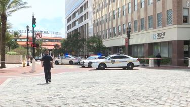 Tiroteo durante un torneo de videojuegos en Jacksonville deja al menos cuatro muertos