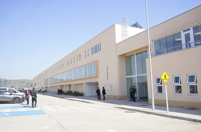 10240 carcel de talca.webp