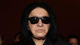 Vocalista de Kiss es denunciado por acoso sexual