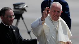 Visita del Papa a Chile hace noticia en la Revista Time y la BBC por su apoyo al obispo Juan Barros