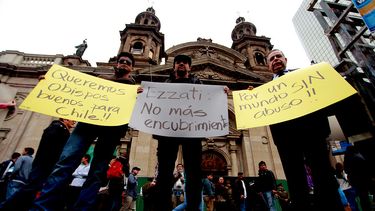 El historial de abusos sexuales de la iglesia católica en Chile: más de 80 denuncias y un centenar de víctimas