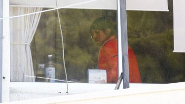 Formalizan a tres gendarmes por someter a Lorenza Cayuhan a realizar parto engrillada