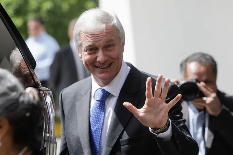 31204 a uno 1727717.webp