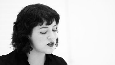#SesionesDesconcertadas: La melancolía invernal de Martina Lluvias