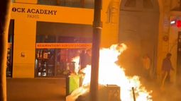 La escalada de protestas que complica a Macron tras imponer impopular reforma de pensiones