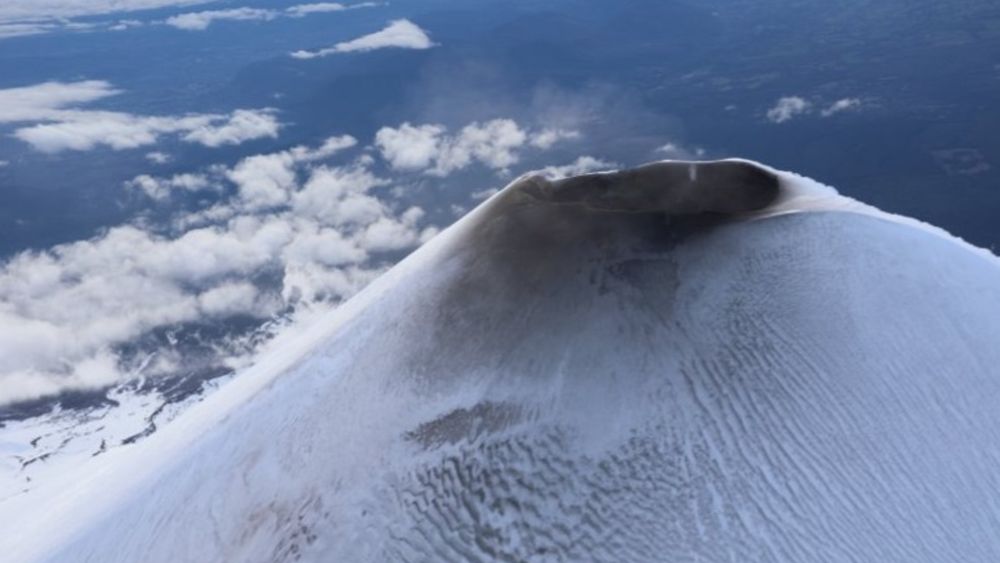 Sernageomin revela foto del último sobrevuelo en Volcán Villarrica: Comportamiento inestable