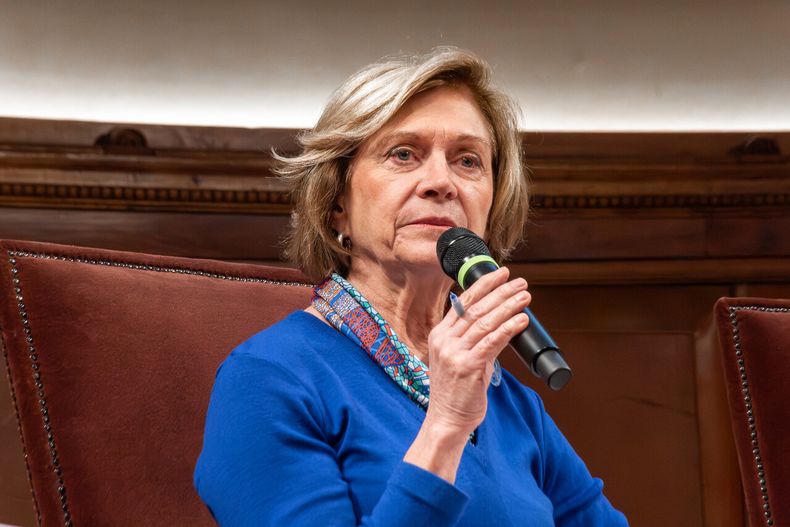 Evelyn Matthei habló sobre Fernando Cerimedo - Agencia Uno