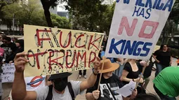 Las protestas contra autoritarismo de Trump se saldan con decenas de arrestos en más de dos mil manifestaciones