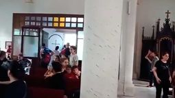 VIDEO| Israel devuelve a trabajadores palestinos a Gaza y bombardea cercanías de iglesia