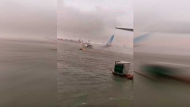 VIDEO| Dubái recibe su peor lluvia en 75 años: Agua entró a aeropuerto y arrastró aviones