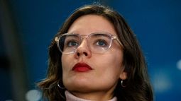 Camila Vallejo confirma que hará uso de pre y postnatal: Si una ministra no puede, qué le queda al resto