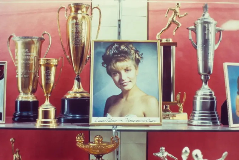 14712 twin peaks.webp