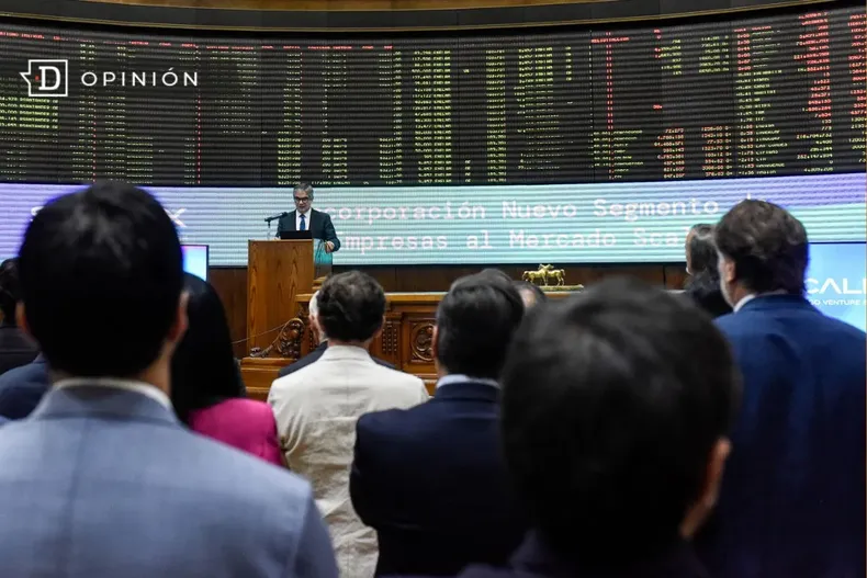 9454 ministro marcel en la bolsa de santiago.webp