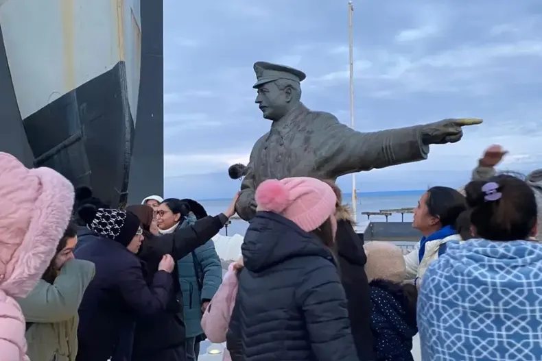 21293 familiares victimas naufragio magallanes.webp