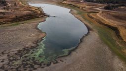 Embalse Puclaro cada vez más seco por la crisis climática - Agencia Uno Embalse Puclaro cada vez más seco por la crisis climática - Agencia Uno