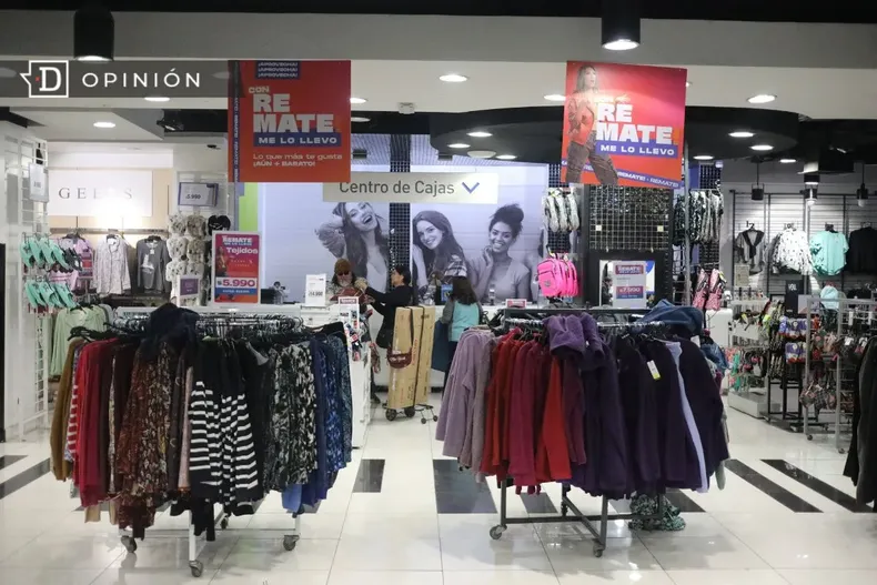 31464 imagen de un centro comercial.webp