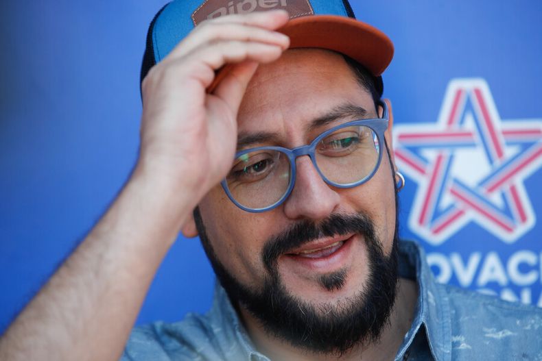 7885 francisco orrego.jpg