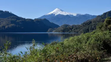 Villarrica: El volcán chileno favorito en Sudamérica para realizar trekking y turismo aventurero