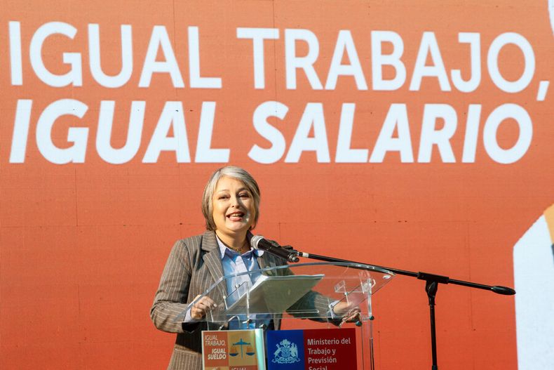 1841 ministra jara.jpg